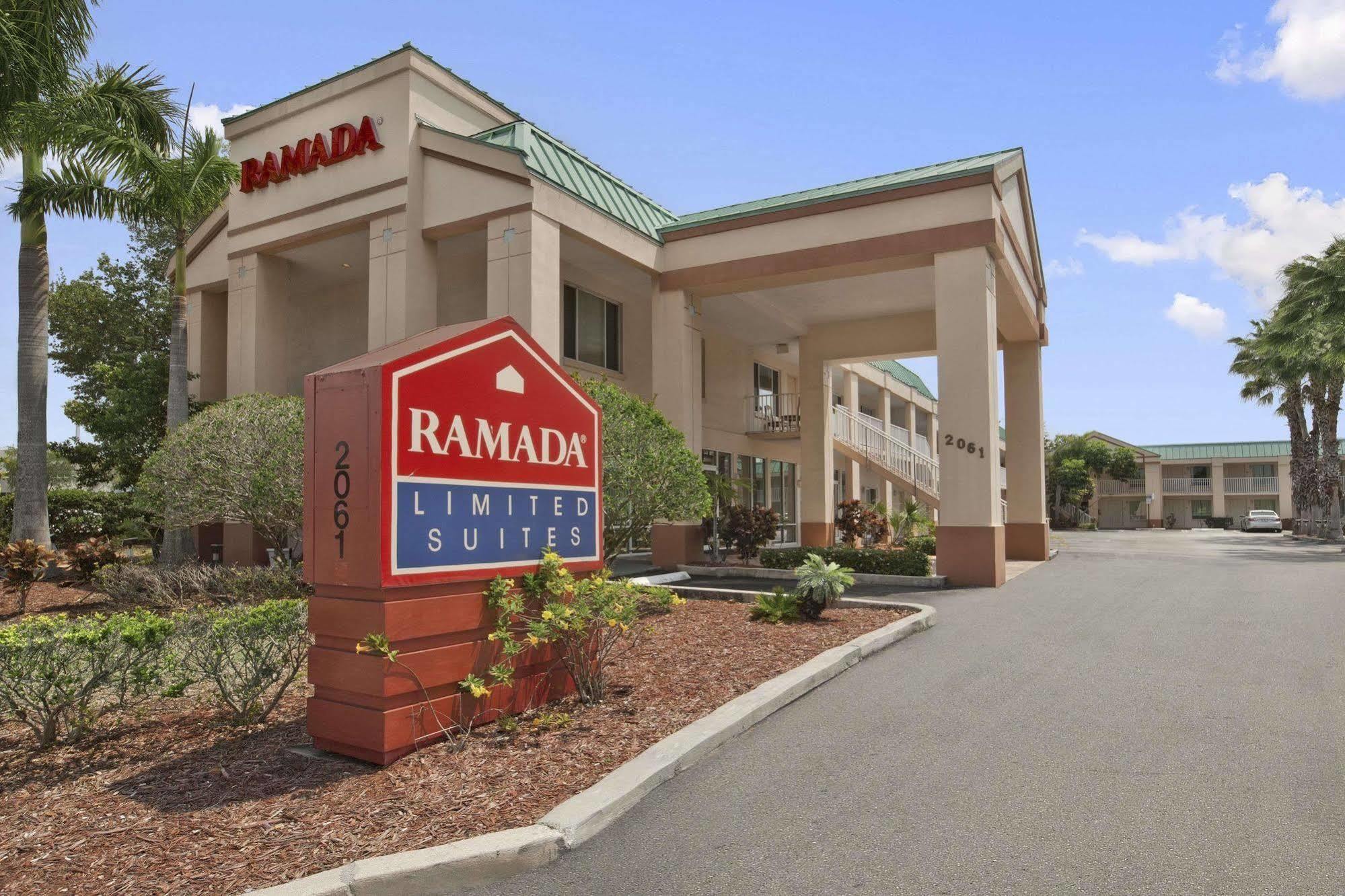 Ramada Limited Clearwater Hotel And Suites Exterior foto